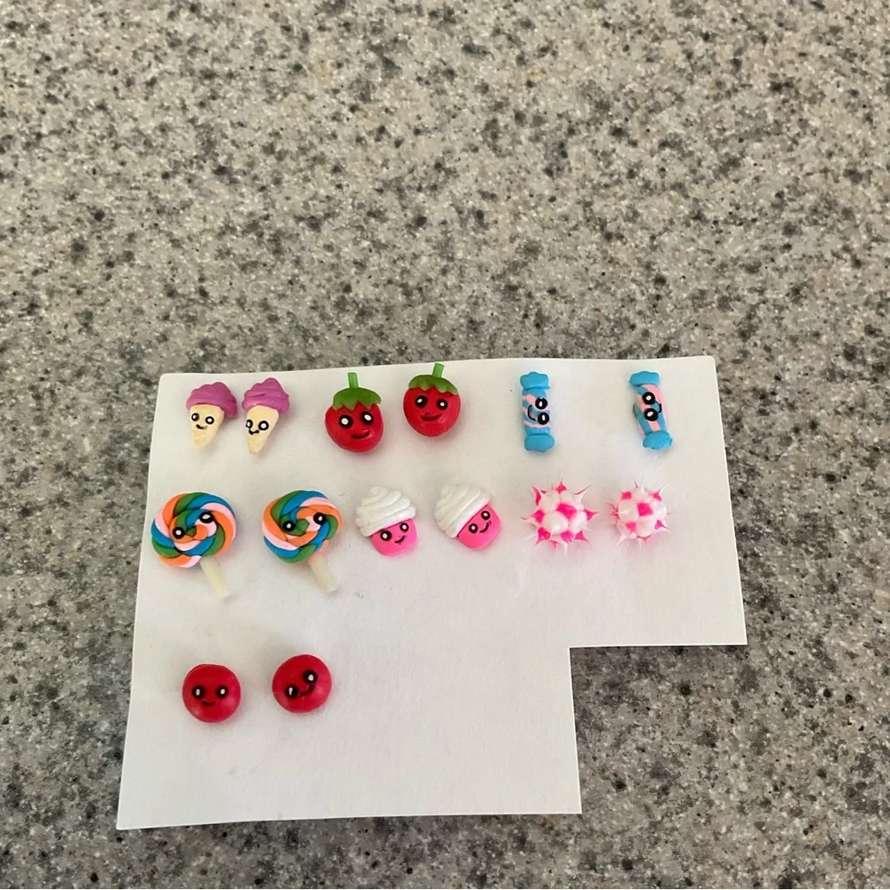 7 Pair of Little Girl’s Post Earrings